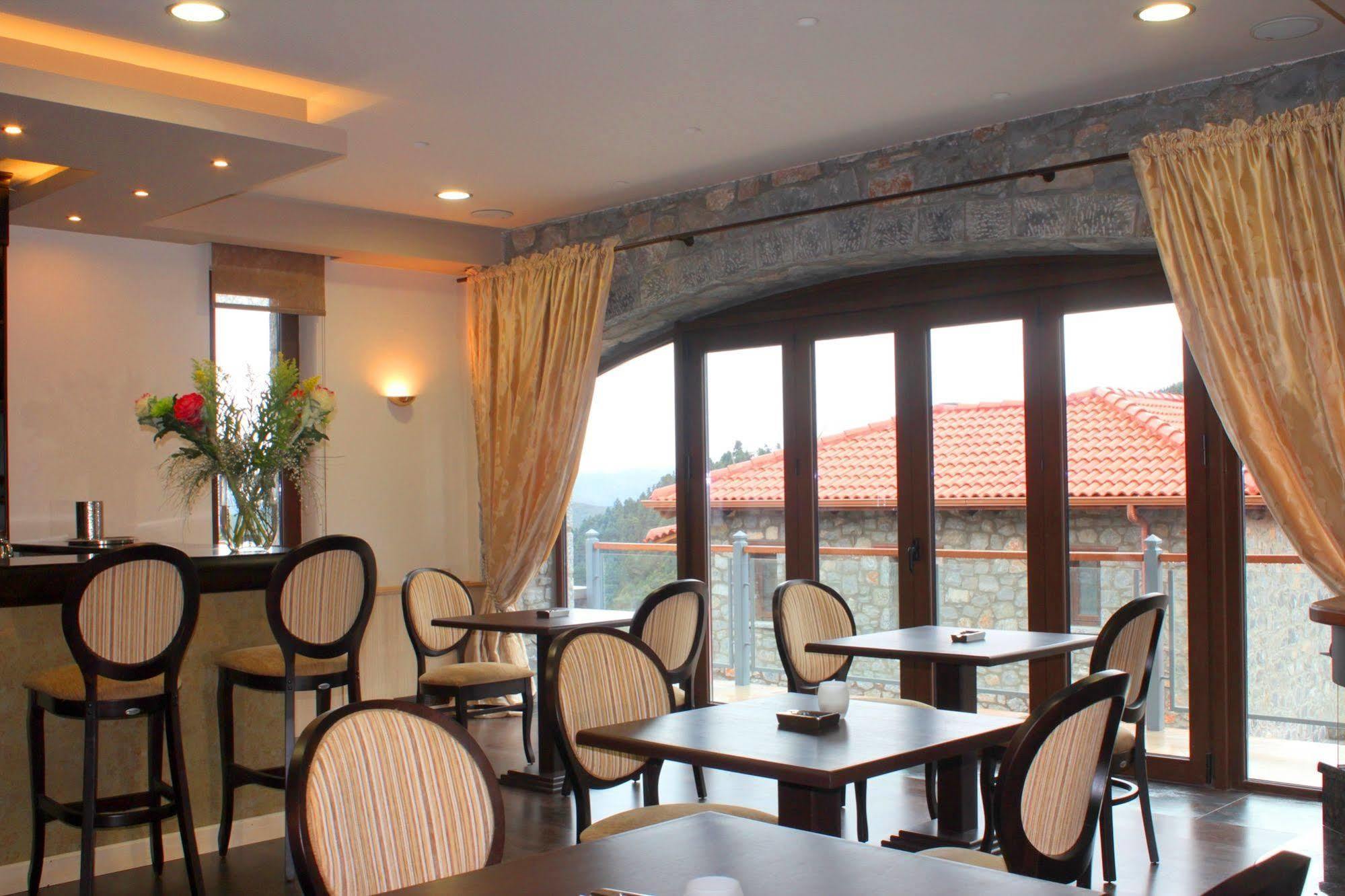 Kardharás Nefeles Luxury Residences & Lounge מראה חיצוני תמונה