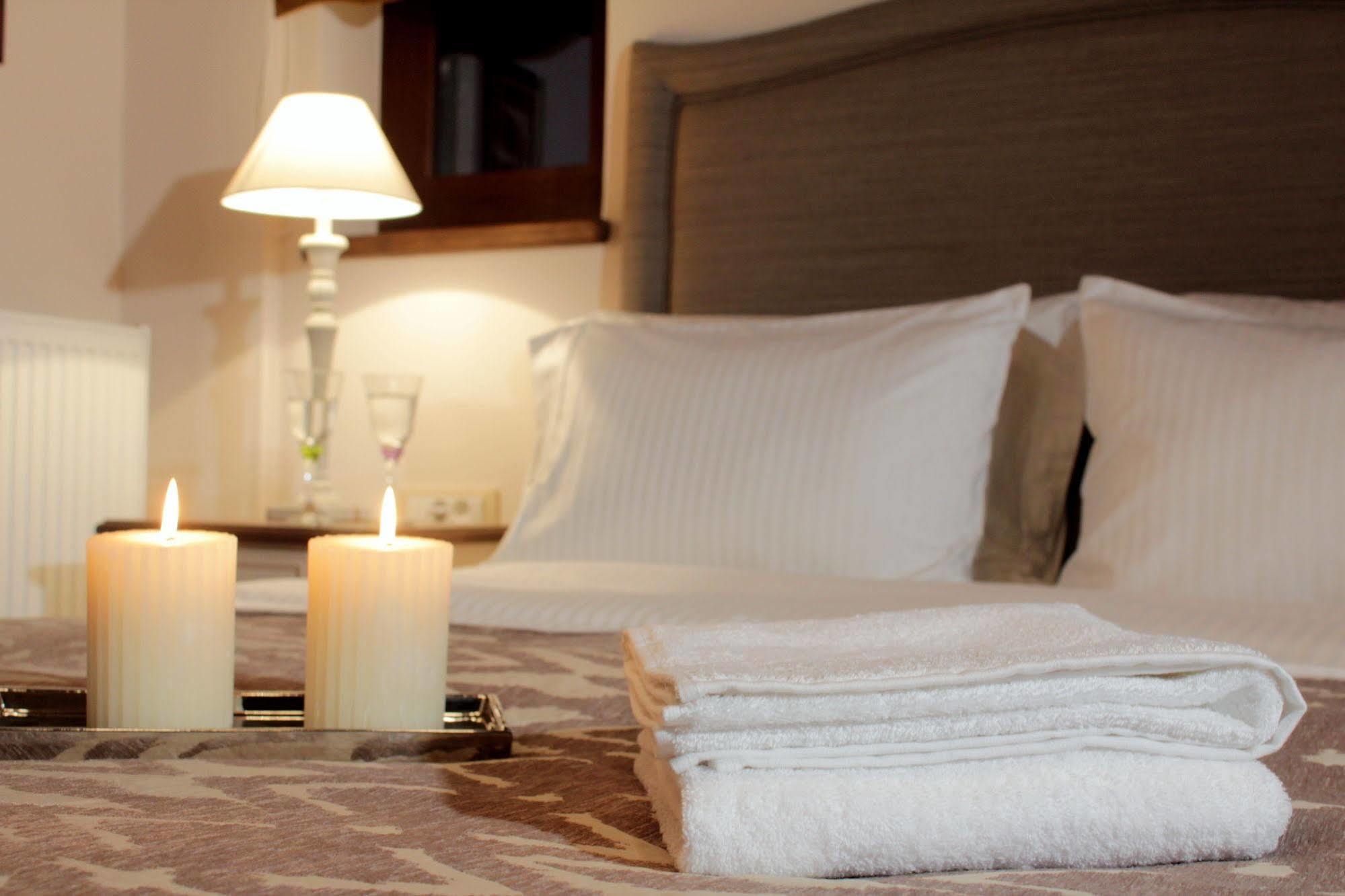Kardharás Nefeles Luxury Residences & Lounge מראה חיצוני תמונה